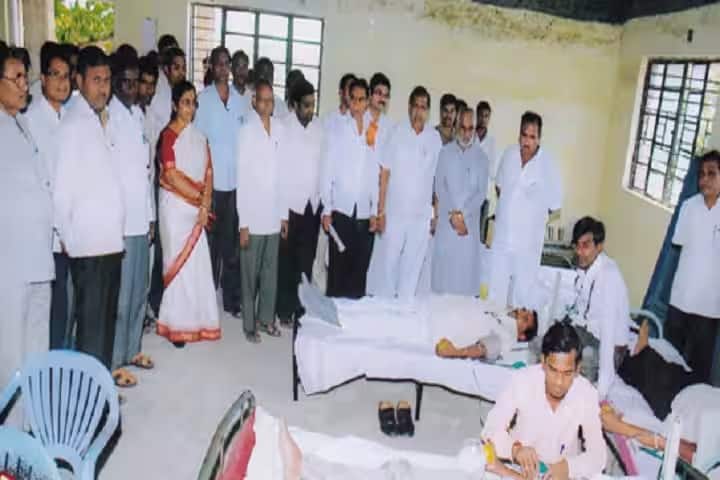 Mahatma Jyotiba Phule Maha Vidyalaya campus in Mukhed, Maharashtra, India — photo 6
