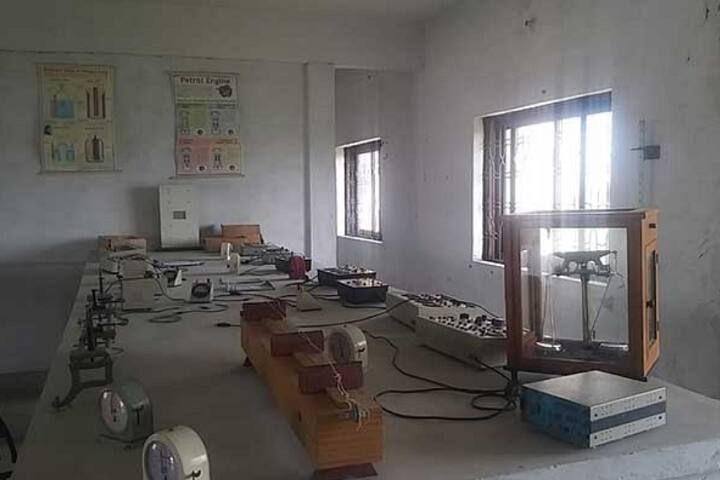 Manmeet Nagar Mahavidyalaya campus in Lakhimpur Kheri, Uttar Pradesh, India — photo 6