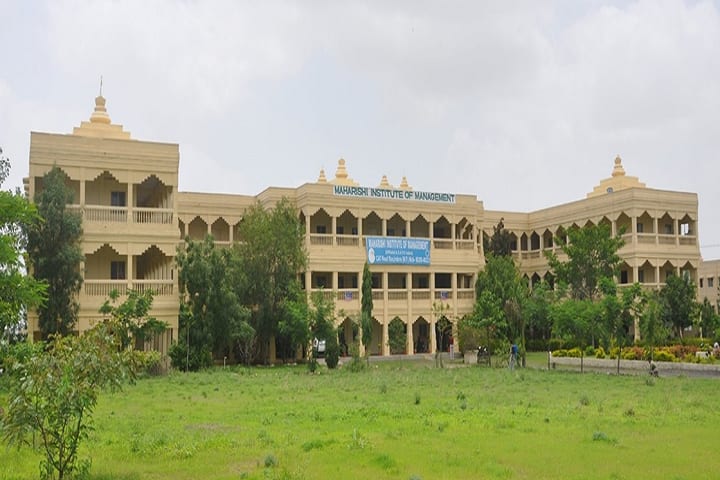 Maharishi Institute of Management campus in Indore, Madhya Pradesh, India — photo 1