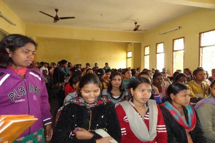Thakur Shobha Singh Government College campus in Pathalgaon, Chhattisgarh, India — photo 4
