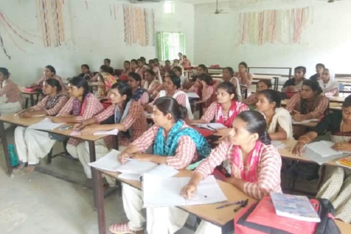 Babu Ram Kailashi Devi Girls Degree College campus in Mau, Uttar Pradesh, India — photo 4
