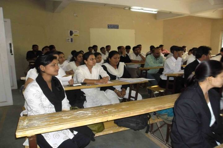 Siddharth Law College campus in Gandhinagar, Gujarat, India — photo 2