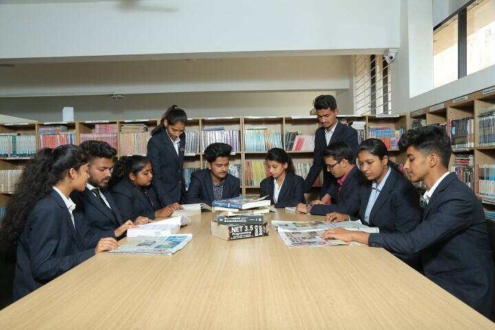 Jain College of BBA campus in Belgaum, Karnataka, India — photo 4