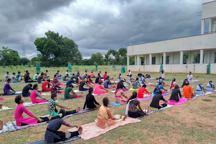 Sri maddaneshwara Government First Grade College campus in Chamarajanagar, Karnataka, India — photo 2