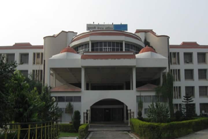 Subharti Dental College, Meerut campus in Meerut, Uttar Pradesh, India