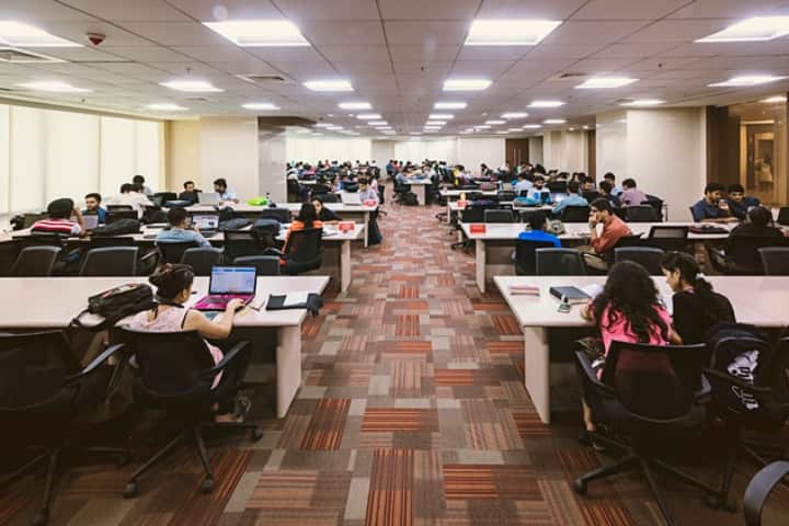School of Business Management SVKM's Narsee Monjee Institute of Management Studies campus in Mumbai, Maharashtra, India — photo 4