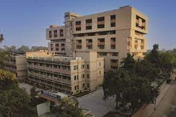 Don Bosco Institute of Technology campus in New Delhi, Delhi, India — photo 1