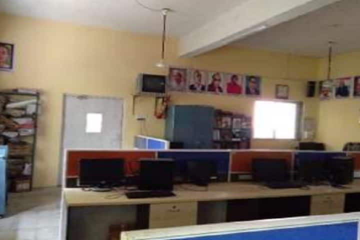 Comrade Godavari Shamrao Parulekar College of Arts Commerce and Science campus in Talasari, Maharashtra, India — photo 3