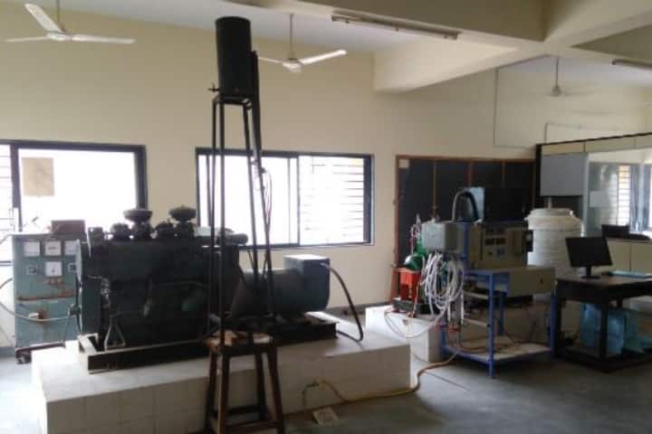L.E. College or LEC Morbi campus in Morbi, Gujarat, India — photo 6