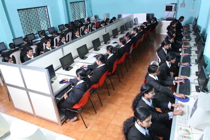 Member Sree Narayana Pillai Institute of Management and Technology campus in Kollam, Kerala, India — photo 3
