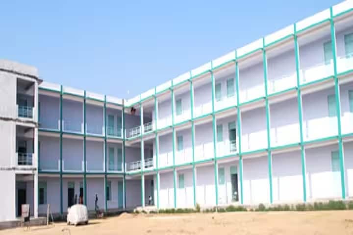 KGN Degree College campus in Hathras, Uttar Pradesh, India — photo 2