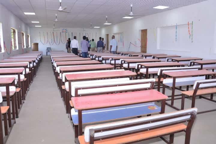 Ranju Singh Degree College campus in Deoria, Uttar Pradesh, India — photo 3