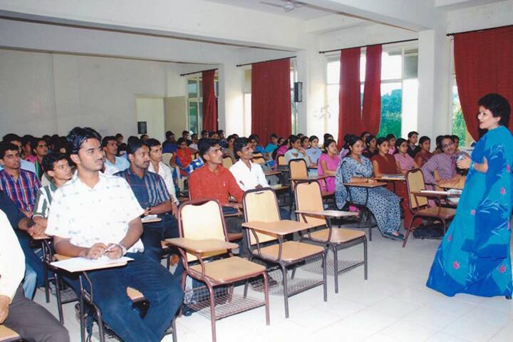AJ Institute of Management campus in Mangalore, Karnataka, India — photo 2