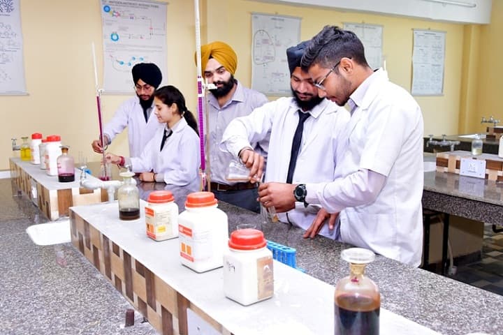 Guru Nanak Institute of Pharmacy campus in Hoshiarpur, Punjab, India — photo 4