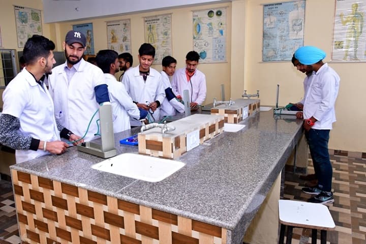 Guru Nanak Institute of Pharmacy campus in Hoshiarpur, Punjab, India — photo 6