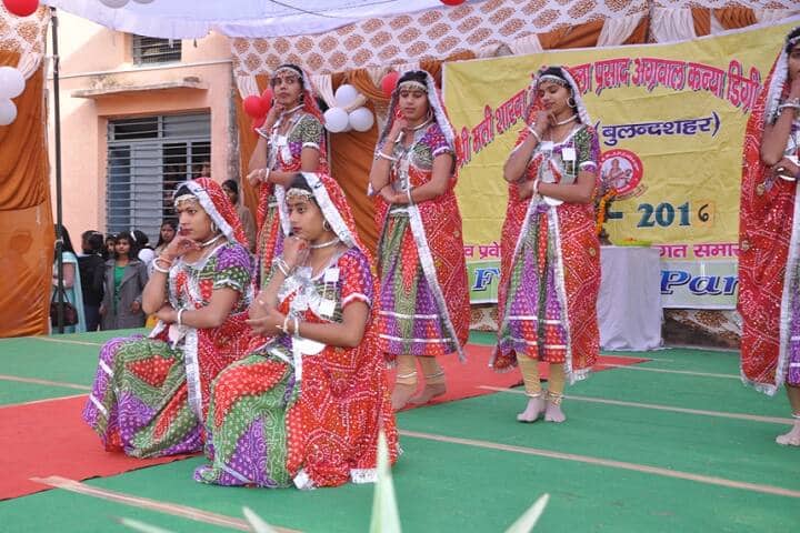 Smt Sharda Devi Jwala Prasad Agarwal Girls Post Graduate College campus in Bulandshahr, Uttar Pradesh, India — photo 6