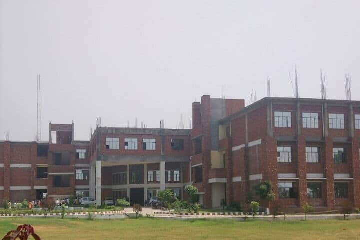 Shree Mahaveer Girls Degree campus in Meerut, Uttar Pradesh, India — photo 1