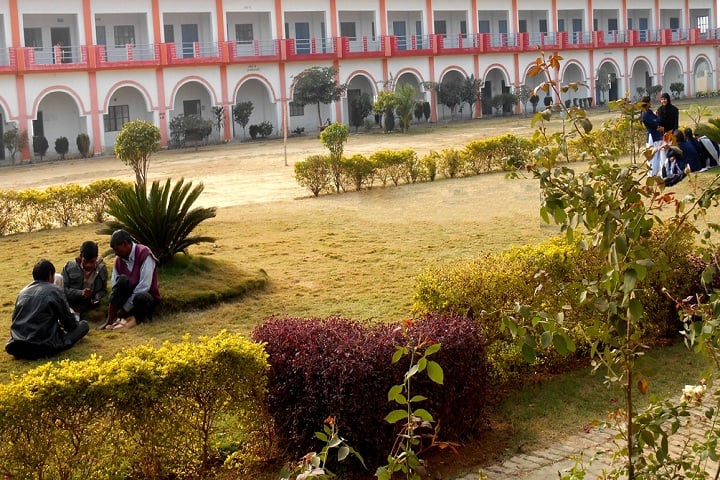Seth Ramanand Mangal Sain Degree College campus in Bulandshahr, Uttar Pradesh, India — photo 2