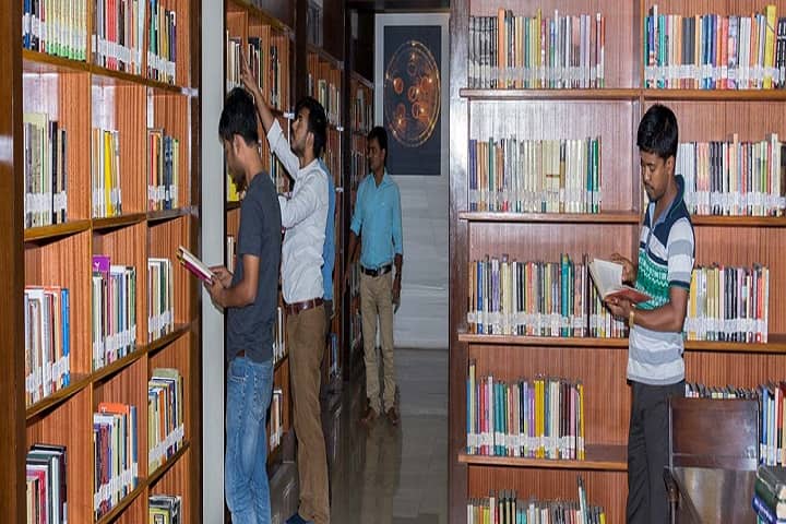 University College of Science campus in Kolkata, West Bengal, India — photo 4
