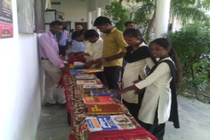 Chintamani College of Science campus in Pombhurna, Maharashtra, India — photo 3