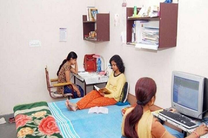 Sri Vivekananda Degree and PG College for Women campus in Kadapa, Andhra Pradesh, India — photo 4
