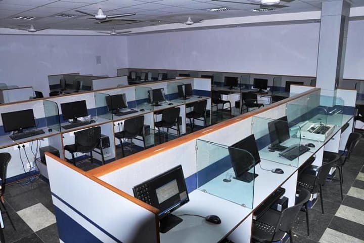 Mailam Engineering College campus in Villupuram, Tamil Nadu, India — photo 4