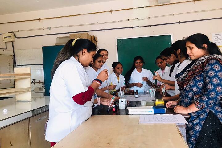Smt Kamlaben P Patel College of Home Science campus in Anand, Gujarat, India — photo 3