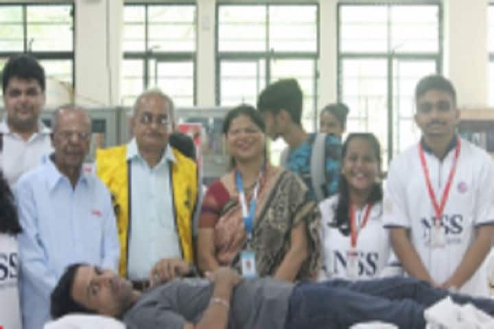 Vivek Education Society's Vivek College of Commerce campus in Mumbai, Maharashtra, India — photo 4