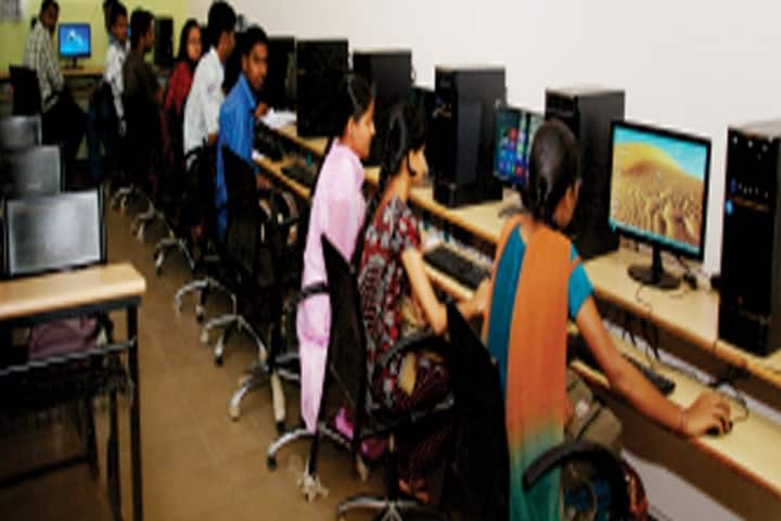 BS Channabasappa First Grade College campus in Davanahalli, Karnataka, India — photo 3