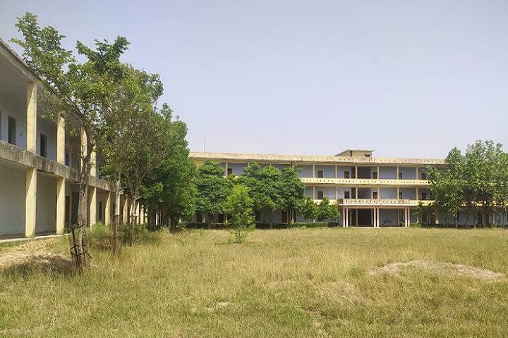 Raj Bahadur Singh Degree College campus in Etawah, Uttar Pradesh, India — photo 1