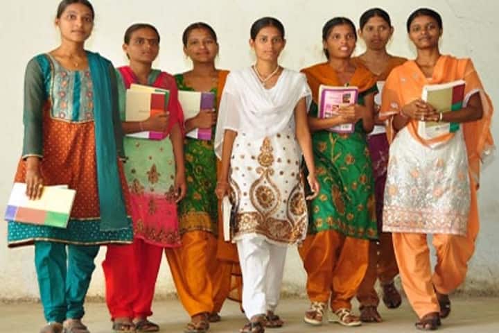 Khajan Singh Bhanti Devi Degree College campus in Bulandshahr, Uttar Pradesh, India — photo 1