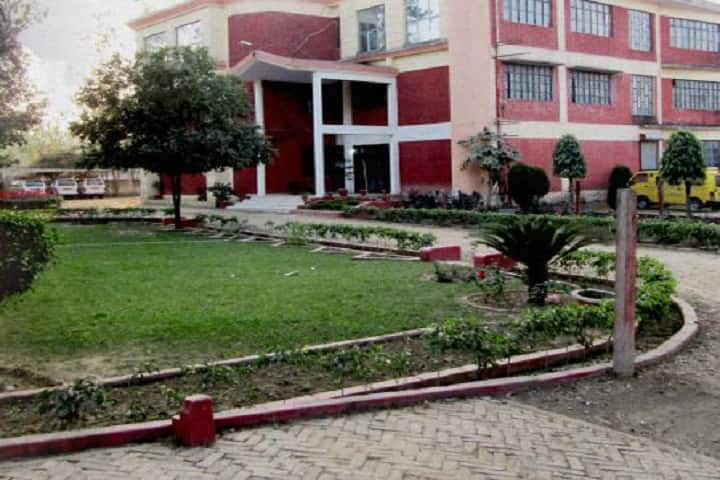 Institute of Professional Studies campus in Saharanpur, Uttar Pradesh, India — photo 1