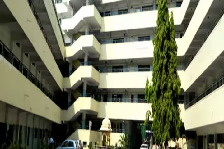 Vivekananda Degree College campus in Bangalore, Karnataka, India — photo 1