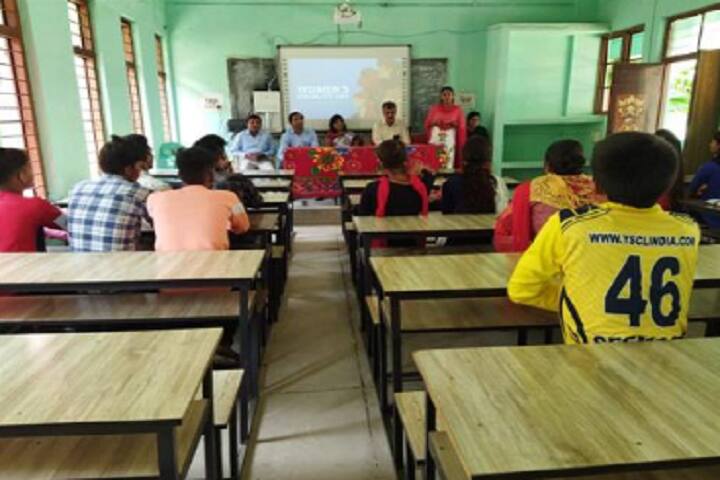 Government Rani Suryamukhi Devi College campus in Chhuriya, Chhattisgarh, India — photo 2