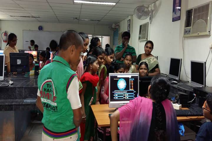 VRS and YRN College campus in Chirala, Andhra Pradesh, India — photo 2