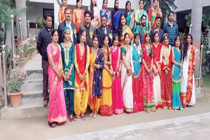 Shri Durga Shiksha Niketan PG College campus in Lucknow, Uttar Pradesh, India — photo 2