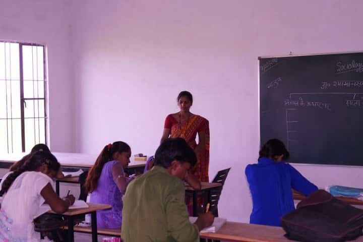 Swami Vivekanand College of Higher Education campus in Unnao, Uttar Pradesh, India — photo 2