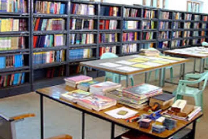 Sri Gandhi Mahavidyalaya campus in Sitapur, Uttar Pradesh, India — photo 5
