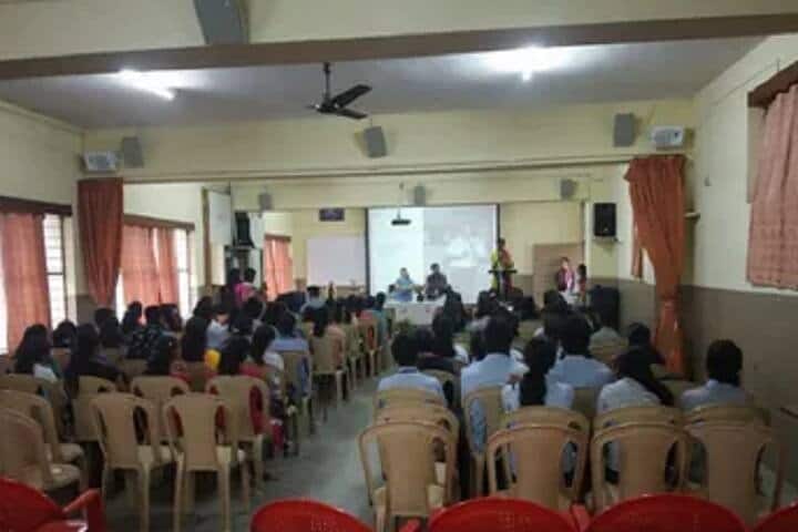 VVS First Grade College campus in Bangalore, Karnataka, India — photo 3