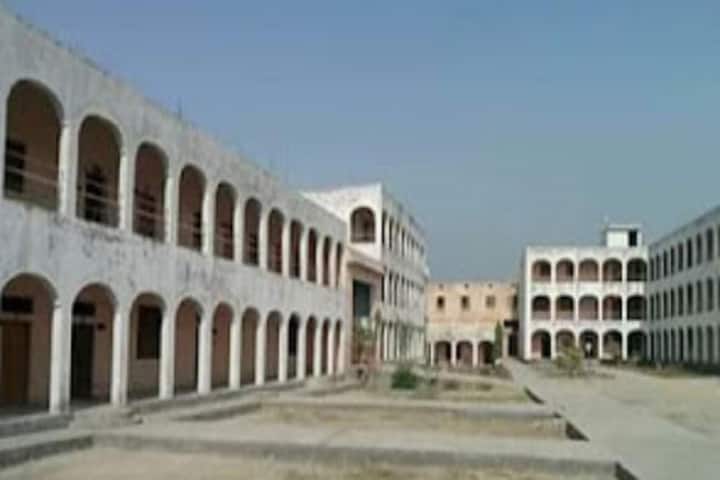 Maa Amba Balika Degree College campus in Baghpat, Uttar Pradesh, India — photo 1