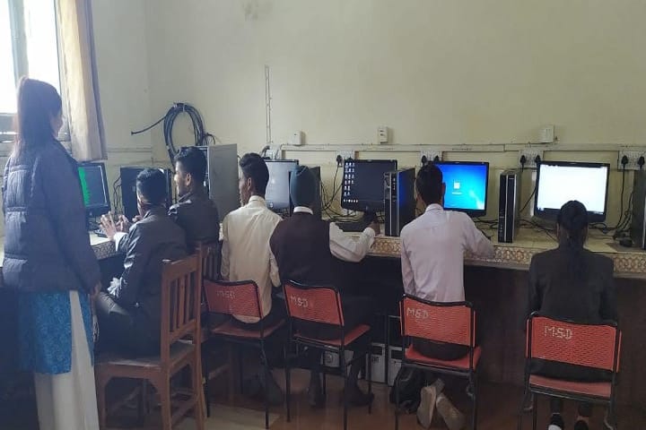 Ch Mahendra Singh Degree College campus in Hapur, Uttar Pradesh, India — photo 4
