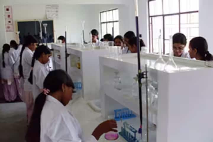 Pushp Institute of Sciences and Higher Studies campus in Pilibhit, Uttar Pradesh, India — photo 5