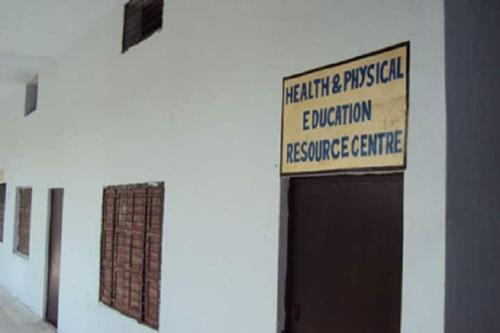 Santhosh Kumar Mahavidyalaya campus in Hardoi, Uttar Pradesh, India — photo 5