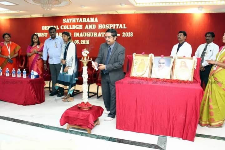 Sathyabama University campus in Chennai, Tamil Nadu, India — photo 6