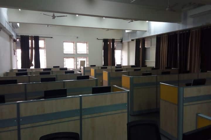 Dr Bhanuben Nanavati College of Architecture for Women campus in Pune, Maharashtra, India — photo 2