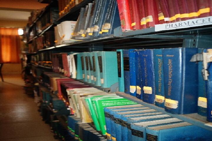 Goa College of Pharmacy campus in Panjim, Goa, India — photo 4