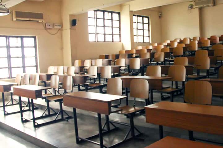 Canara Bank School of Management Studies campus in Bangalore, Karnataka, India — photo 3