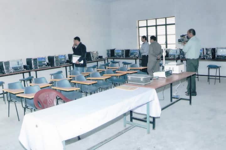 KLS College campus in Kanpur Dehat, Uttar Pradesh, India — photo 3