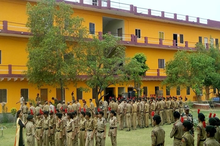 Shri Haridutt Degree College campus in Bharatpur, Rajasthan, India — photo 1