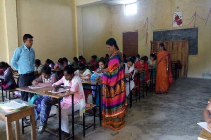 Jai Kishan Balika Mahavidyalaya campus in Unnao, Uttar Pradesh, India — photo 5